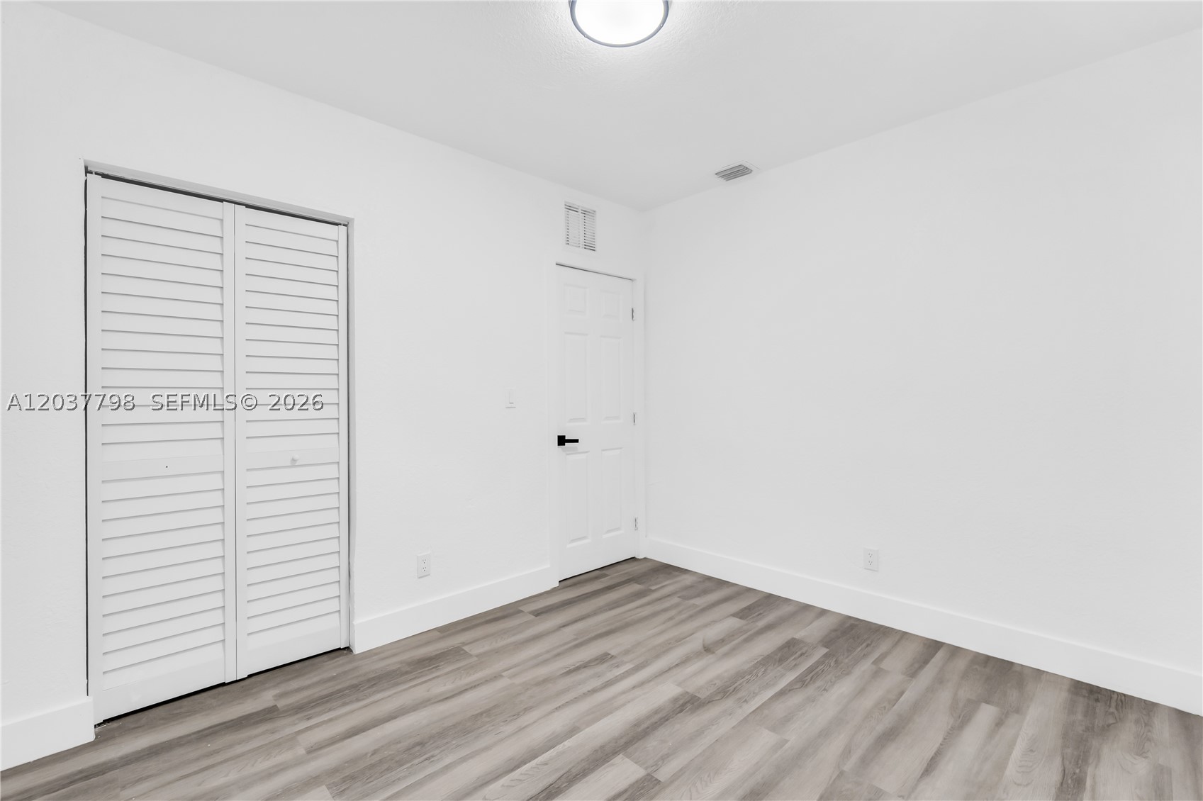LAKE FOREST SEC 4 - Residential