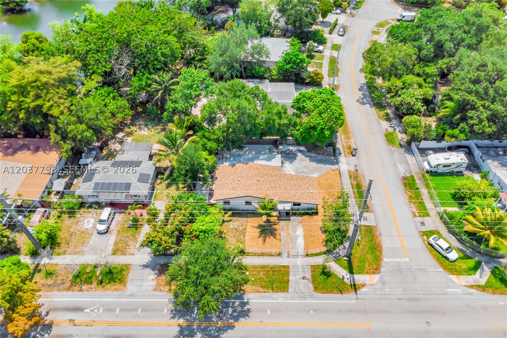 LAKE FOREST SEC 4 - Residential