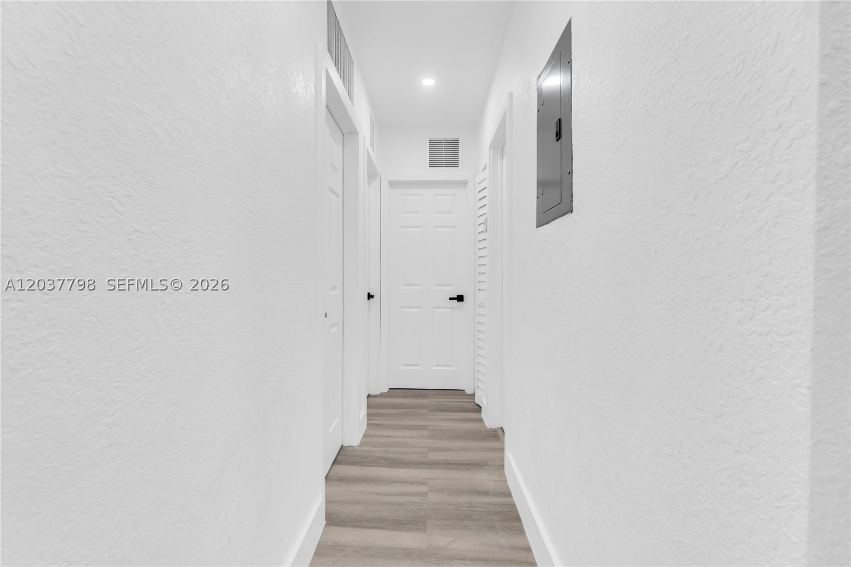 LAKE FOREST SEC 4 - Residential