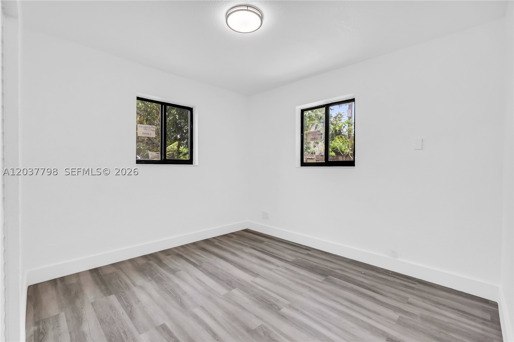 LAKE FOREST SEC 4 - Residential