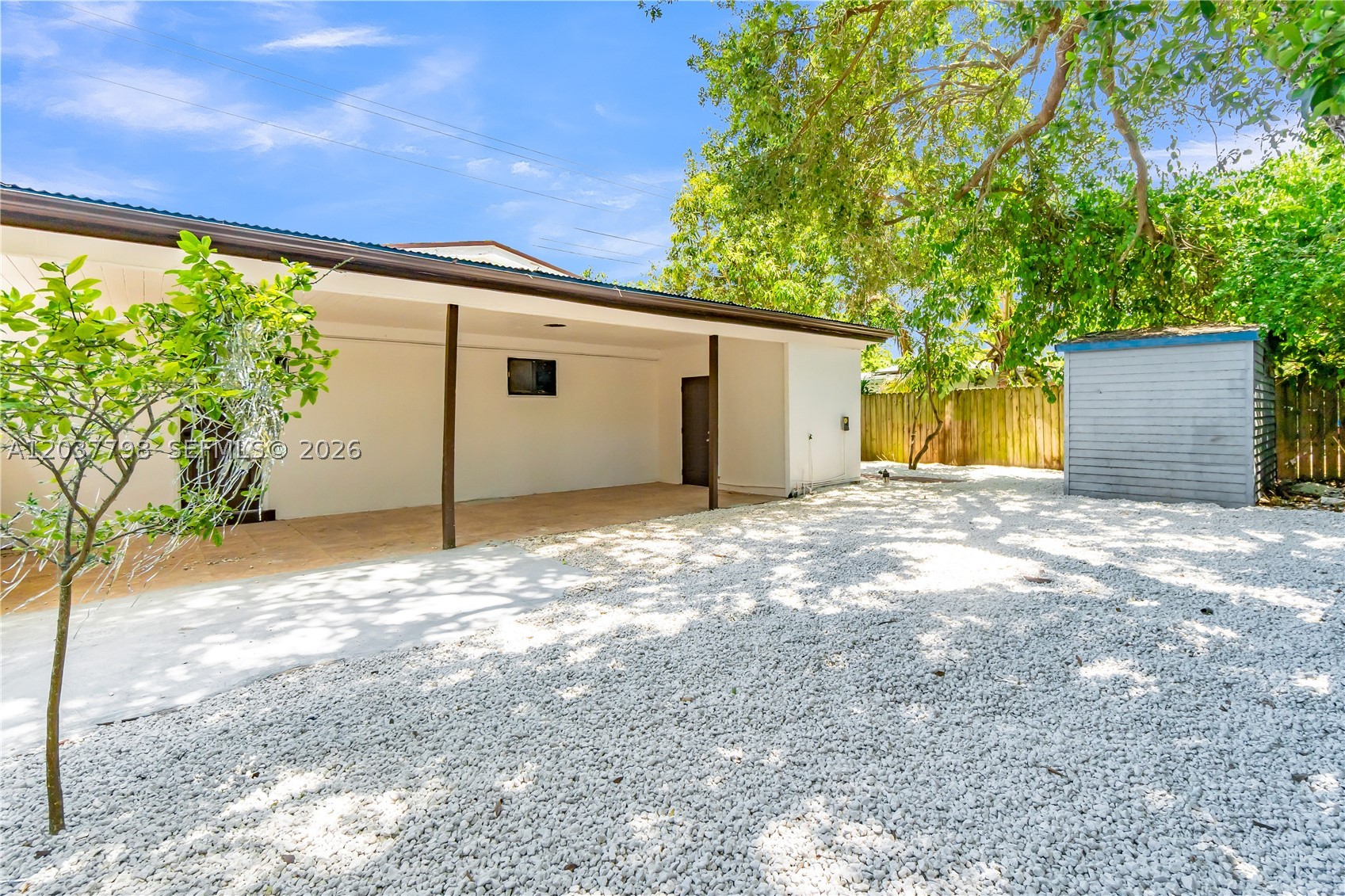 LAKE FOREST SEC 4 - Residential