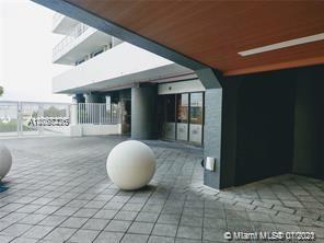 BRICKELL HARBOUR CONDO - Residential Lease