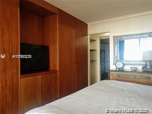 BRICKELL HARBOUR CONDO - Residential Lease