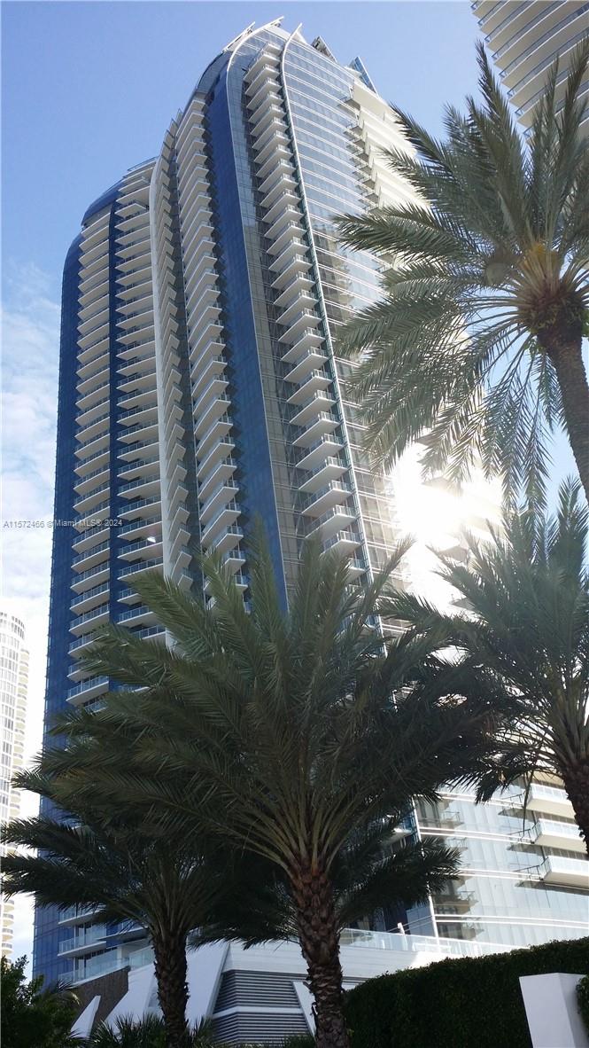 JADE OCEAN CONDO - Residential Lease