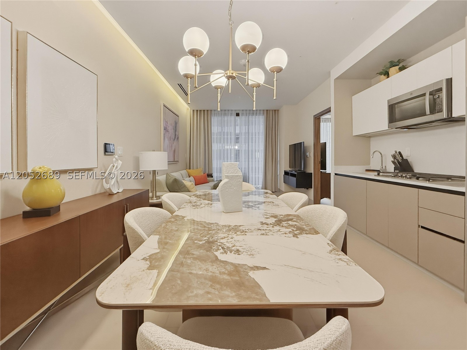 Spectacular apartment in the capital of the Dominican Republic, in Santo Domingo, in one of the most luxurious buildings called BLUE CENTER, which offers privacy and different amenities such as a swimming pool, sauna, recreation center, and a park for children and adults, it also features prestigious stores—such as Louis Vuitton, Chanel, and Gucci—where you can enjoy the elegance and exceptional fashion that define them, don't miss the opportunity to purchase and enjoy this apartment—whether for your own vacations or as a rental property without restrictions and easy to rent.