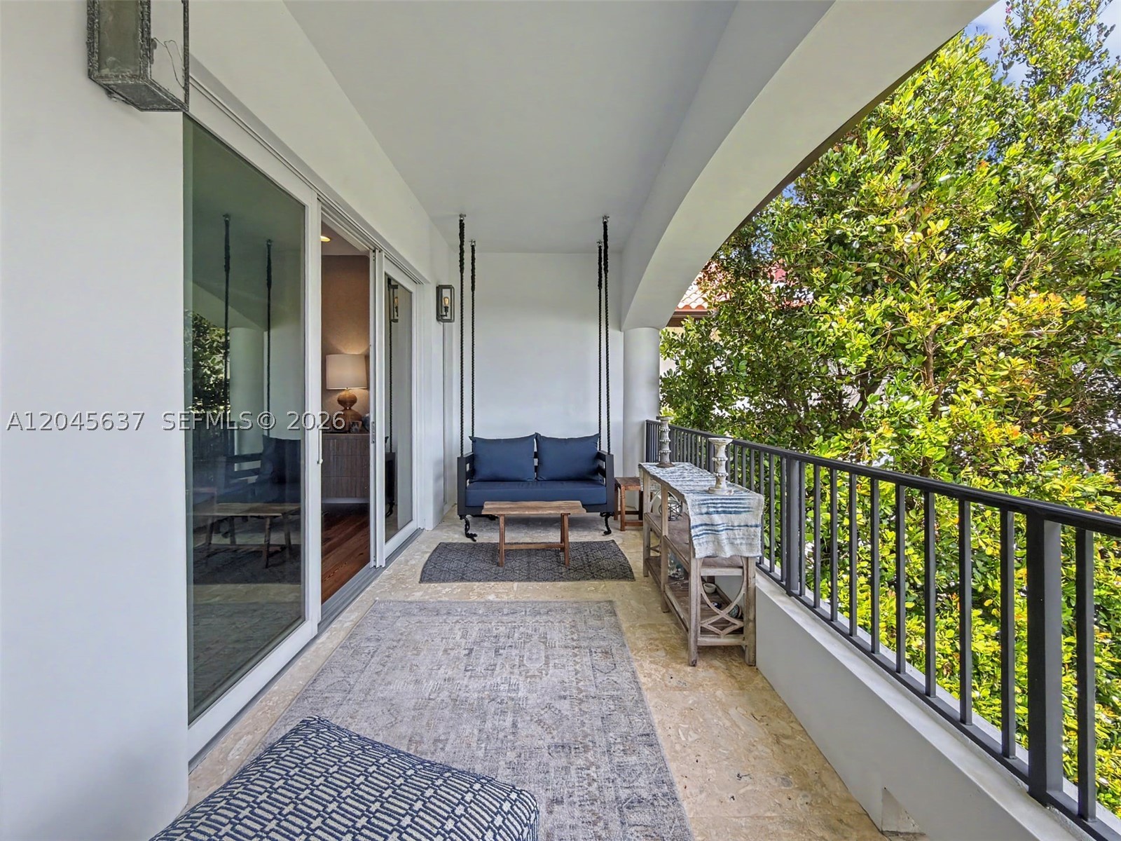 DEERING BAY ESTATES - Residential
