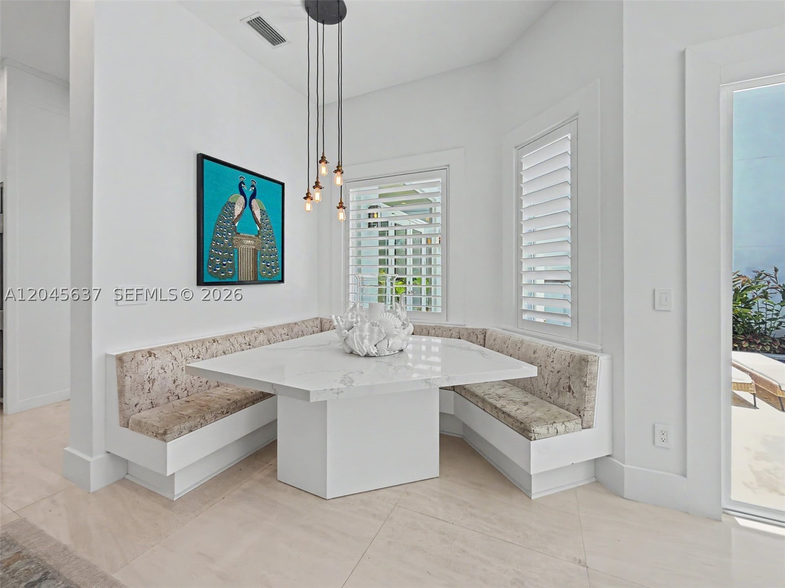DEERING BAY ESTATES - Residential