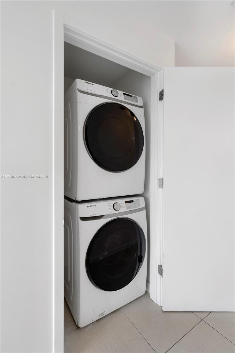 FOUR MIDTOWN MIAMI CONDO - Residential Lease