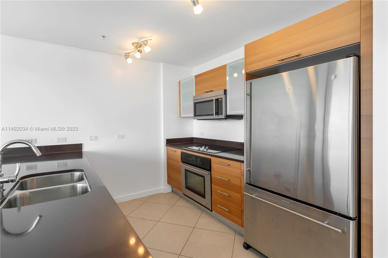 FOUR MIDTOWN MIAMI CONDO - Residential Lease