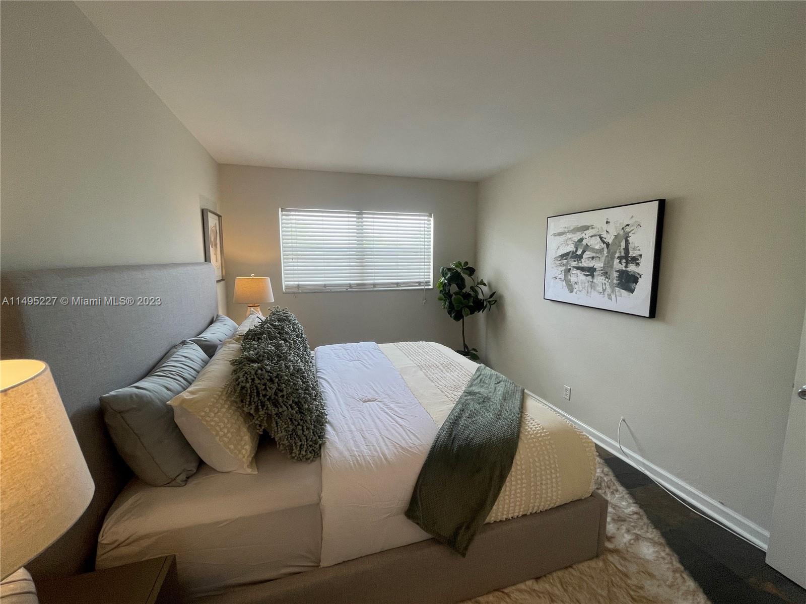 AZUL AT KIMBERLY LAKE CON - Residential Lease