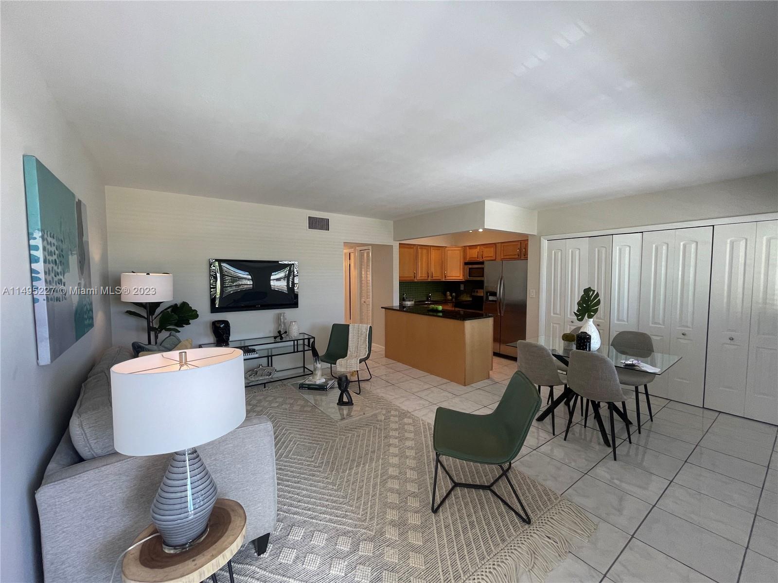 AZUL AT KIMBERLY LAKE CON - Residential Lease