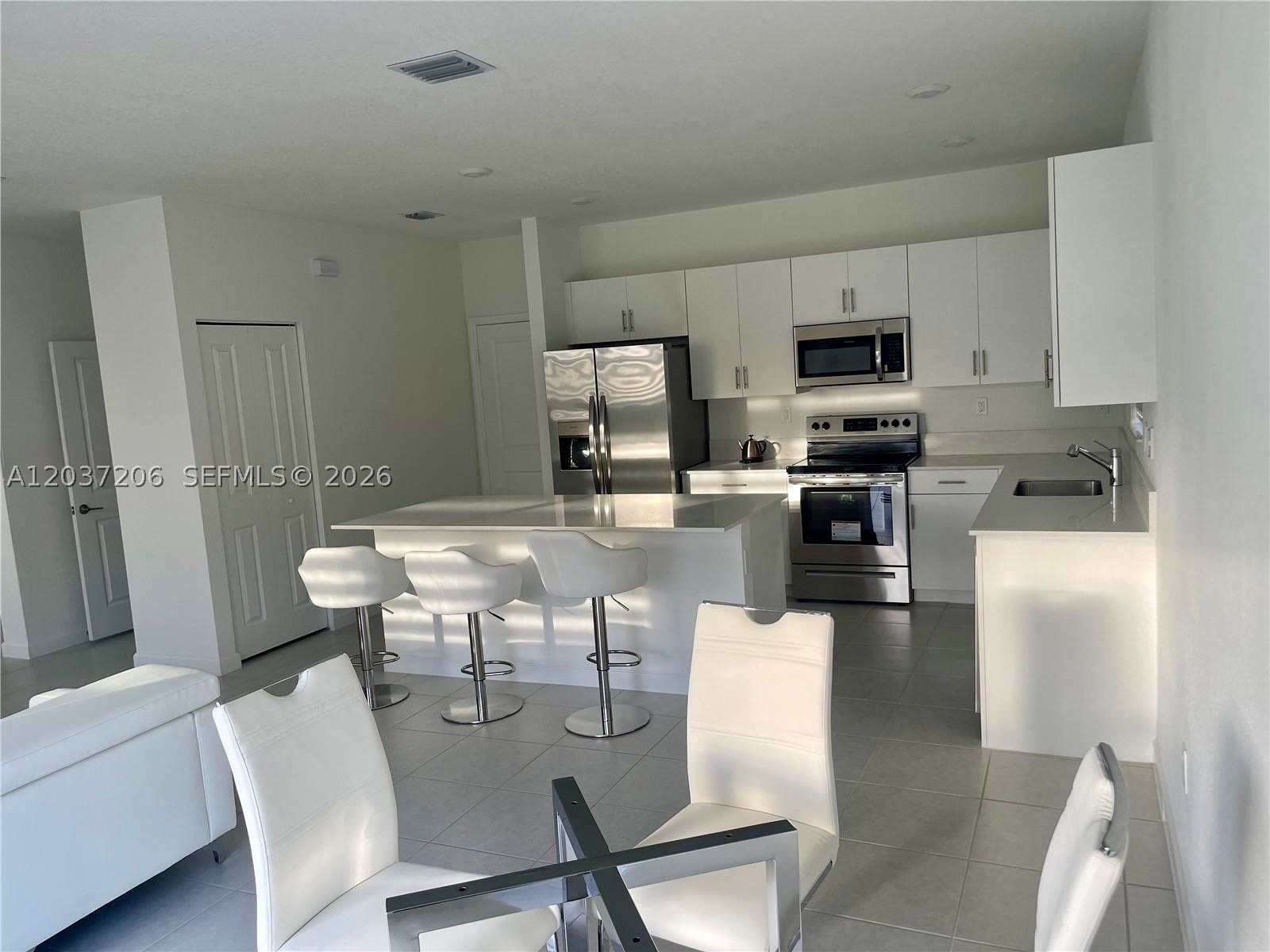 SIENA RESERVE - Residential