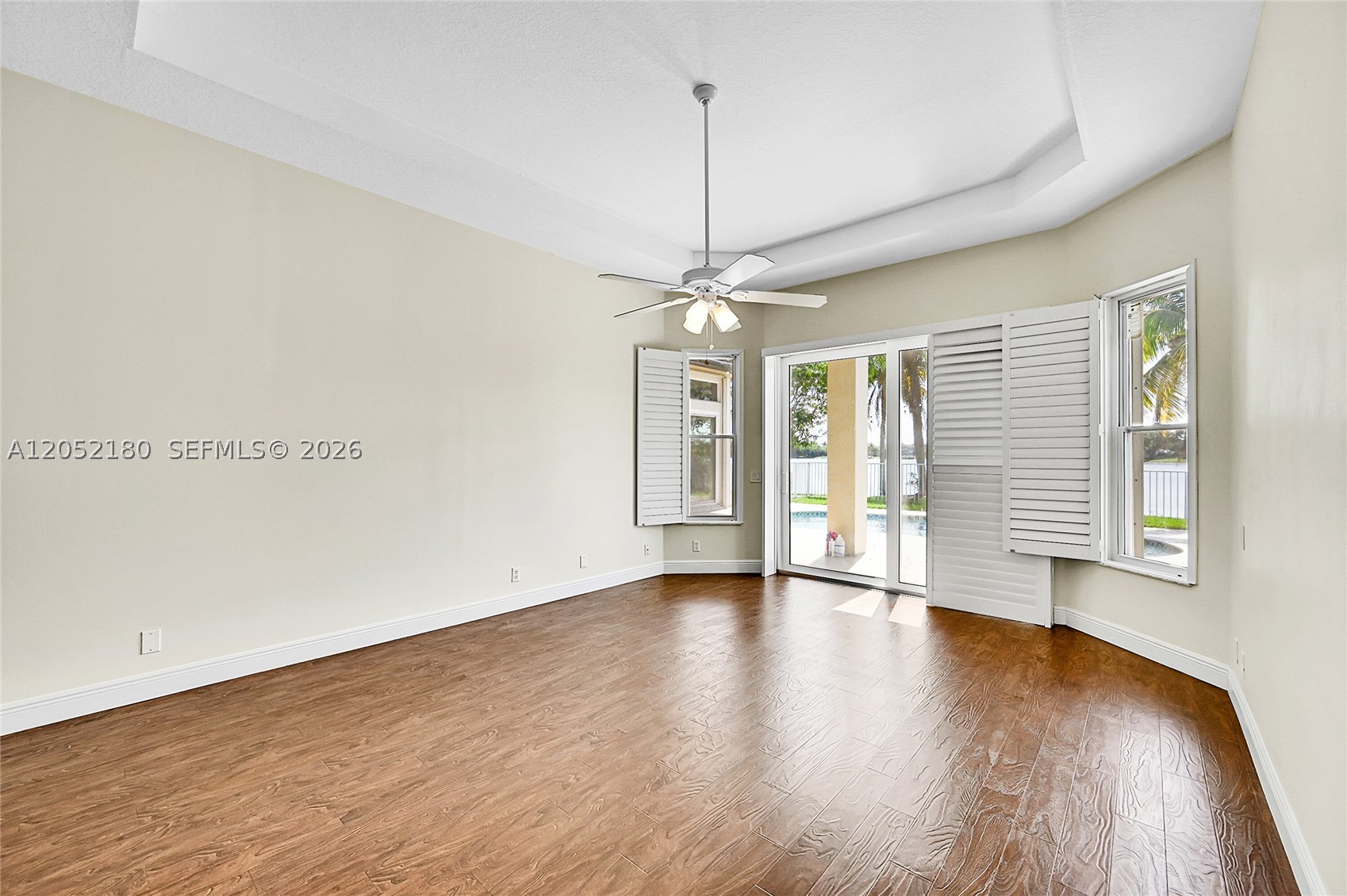MARINERS COVE OF EAGLE LA - Residential Lease