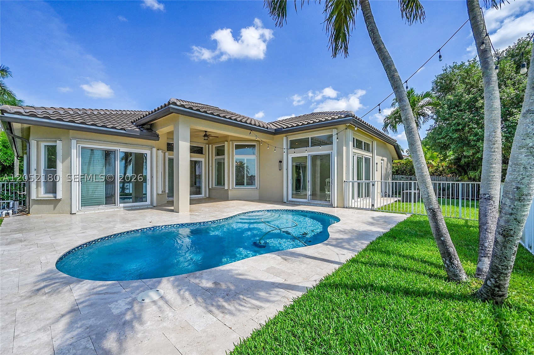 MARINERS COVE OF EAGLE LA - Residential Lease