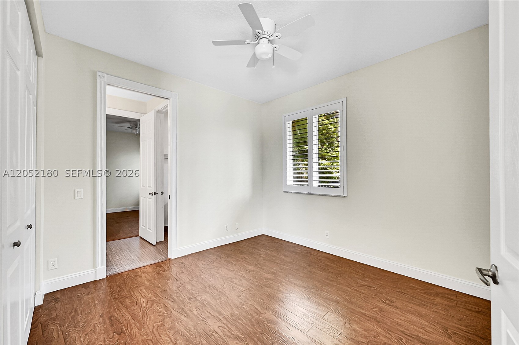 MARINERS COVE OF EAGLE LA - Residential Lease