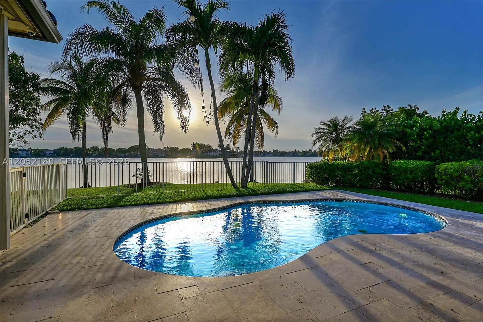 MARINERS COVE OF EAGLE LA - Residential Lease