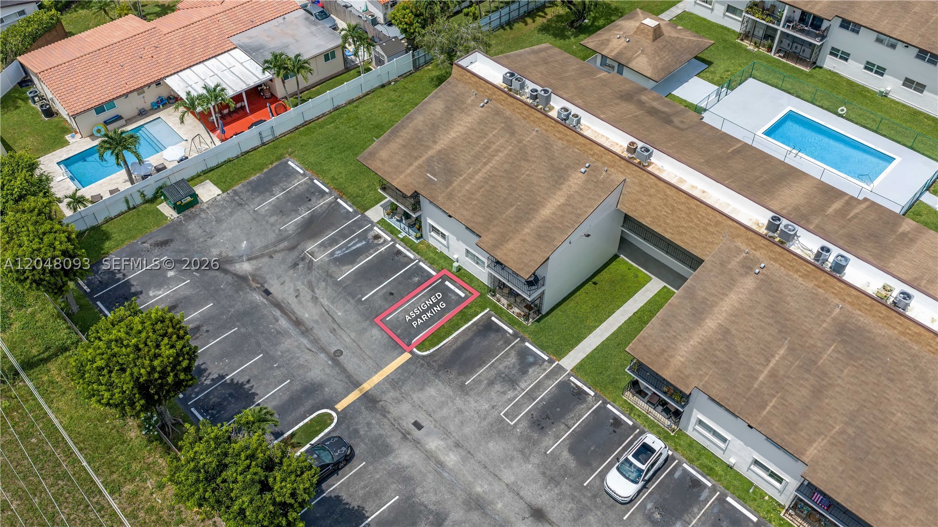 LA FUENTE CONDO - Residential Lease