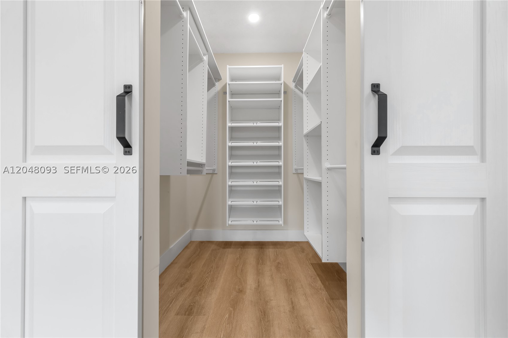 LA FUENTE CONDO - Residential Lease