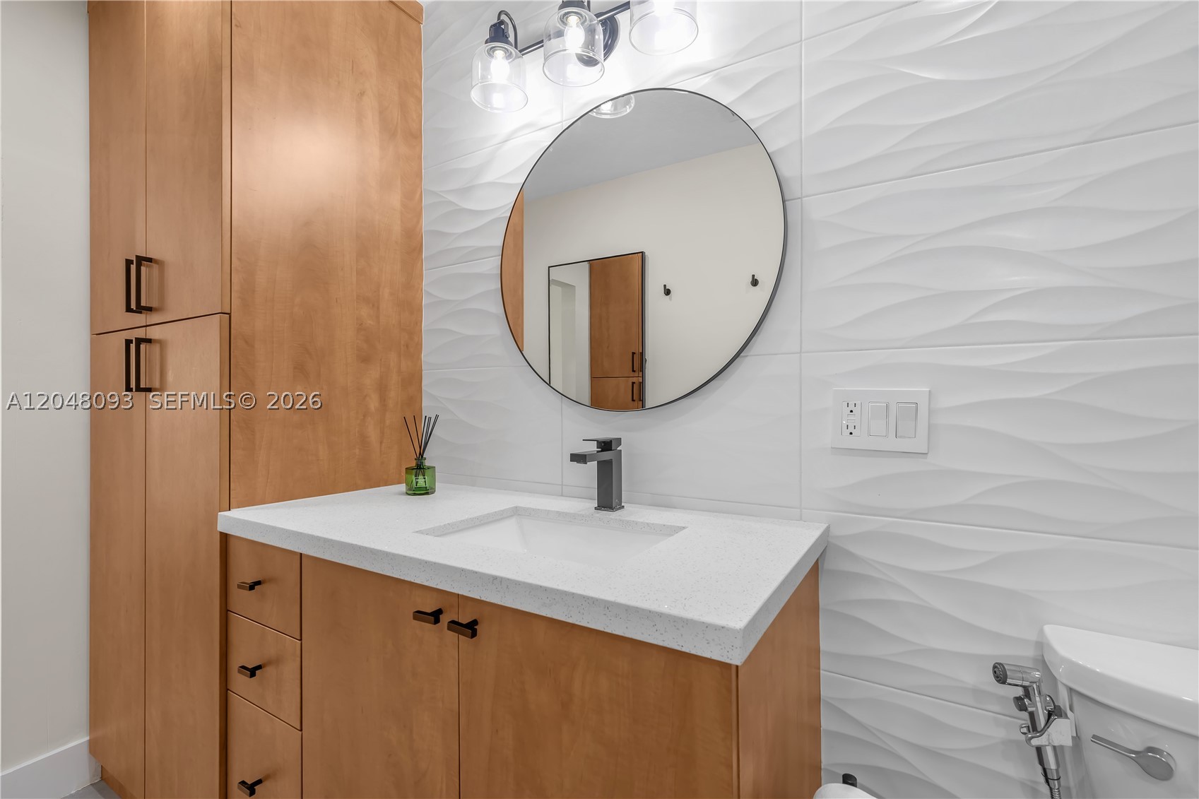 LA FUENTE CONDO - Residential Lease