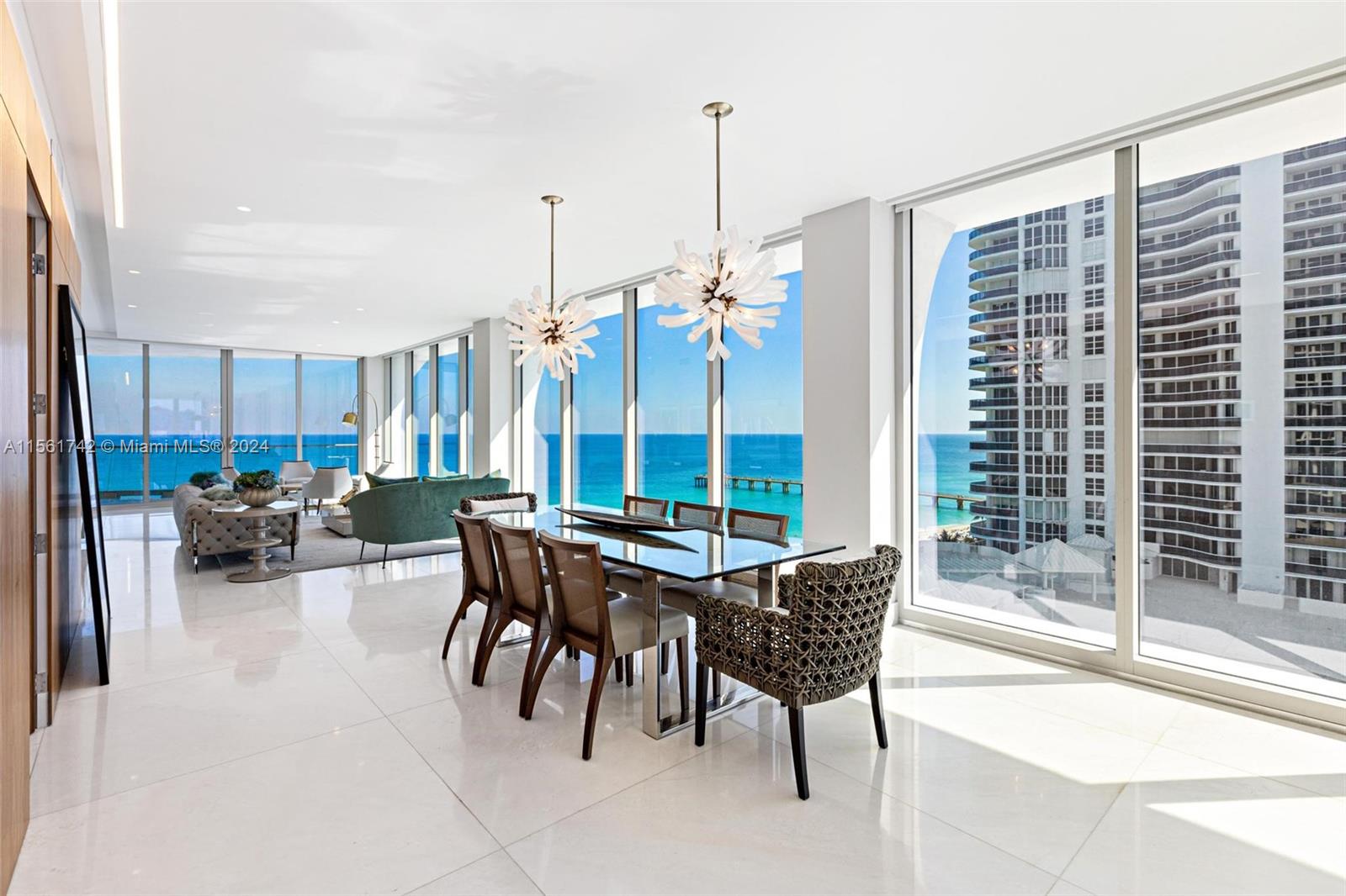 JADE SIGNATURE CONDO - Residential