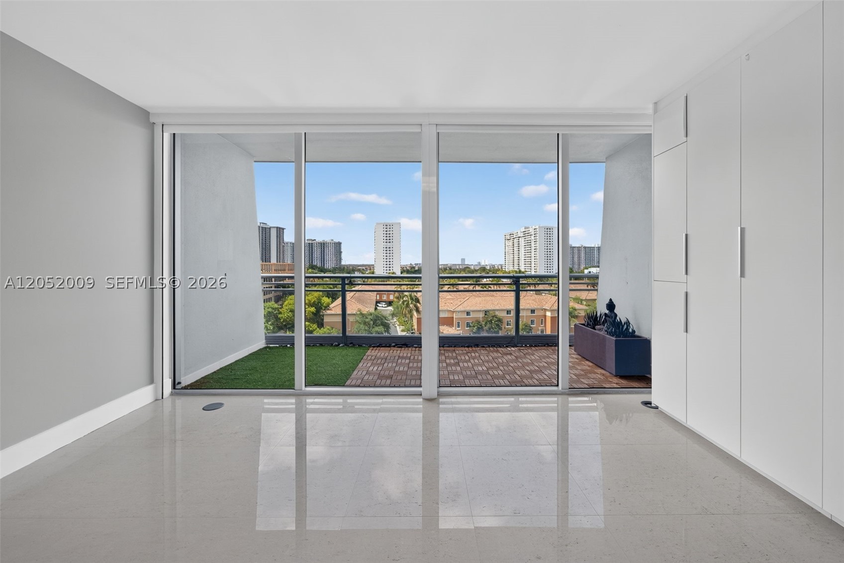 ARTECH RESIDENCES AT AVEN - Residential Lease