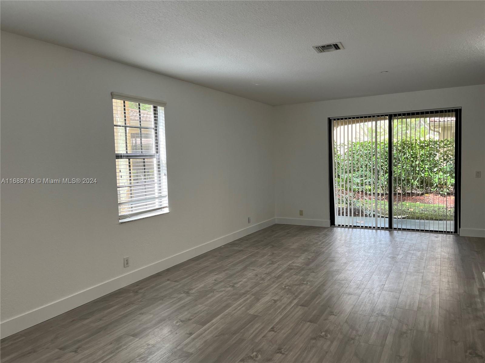 Couyart at the Grove - Residential Lease