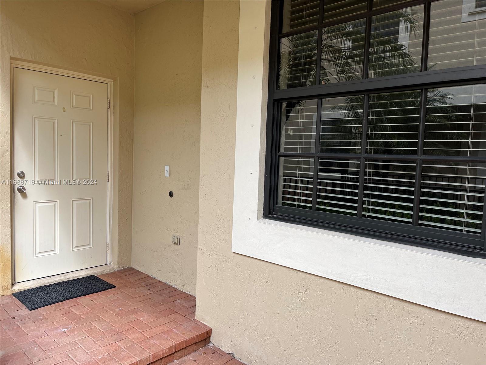 Couyart at the Grove - Residential Lease