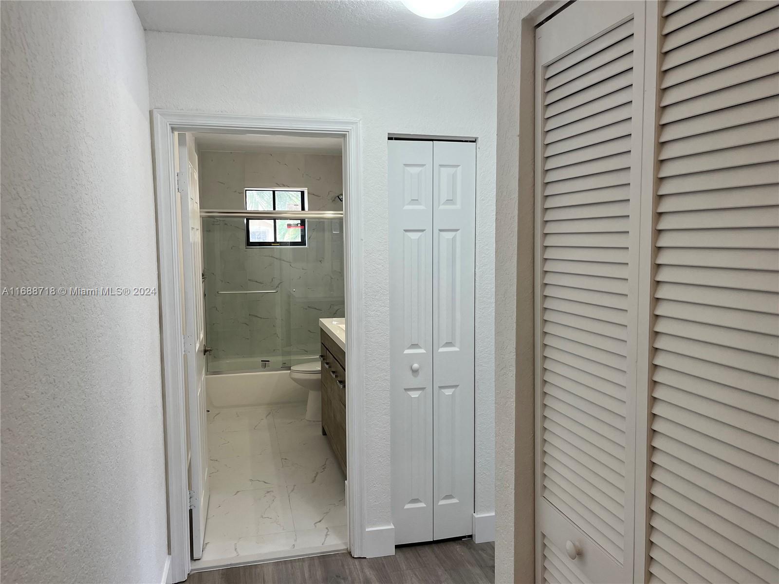 Couyart at the Grove - Residential Lease