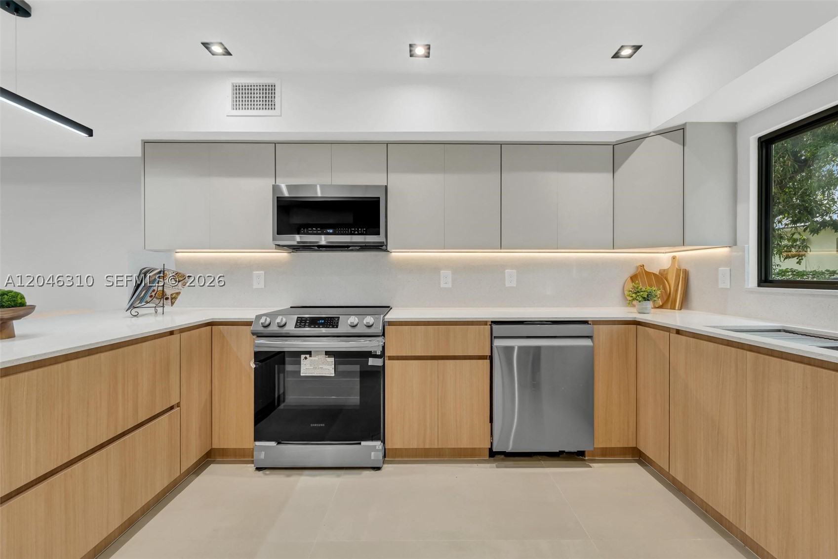 COLLEGE PARK - Residential