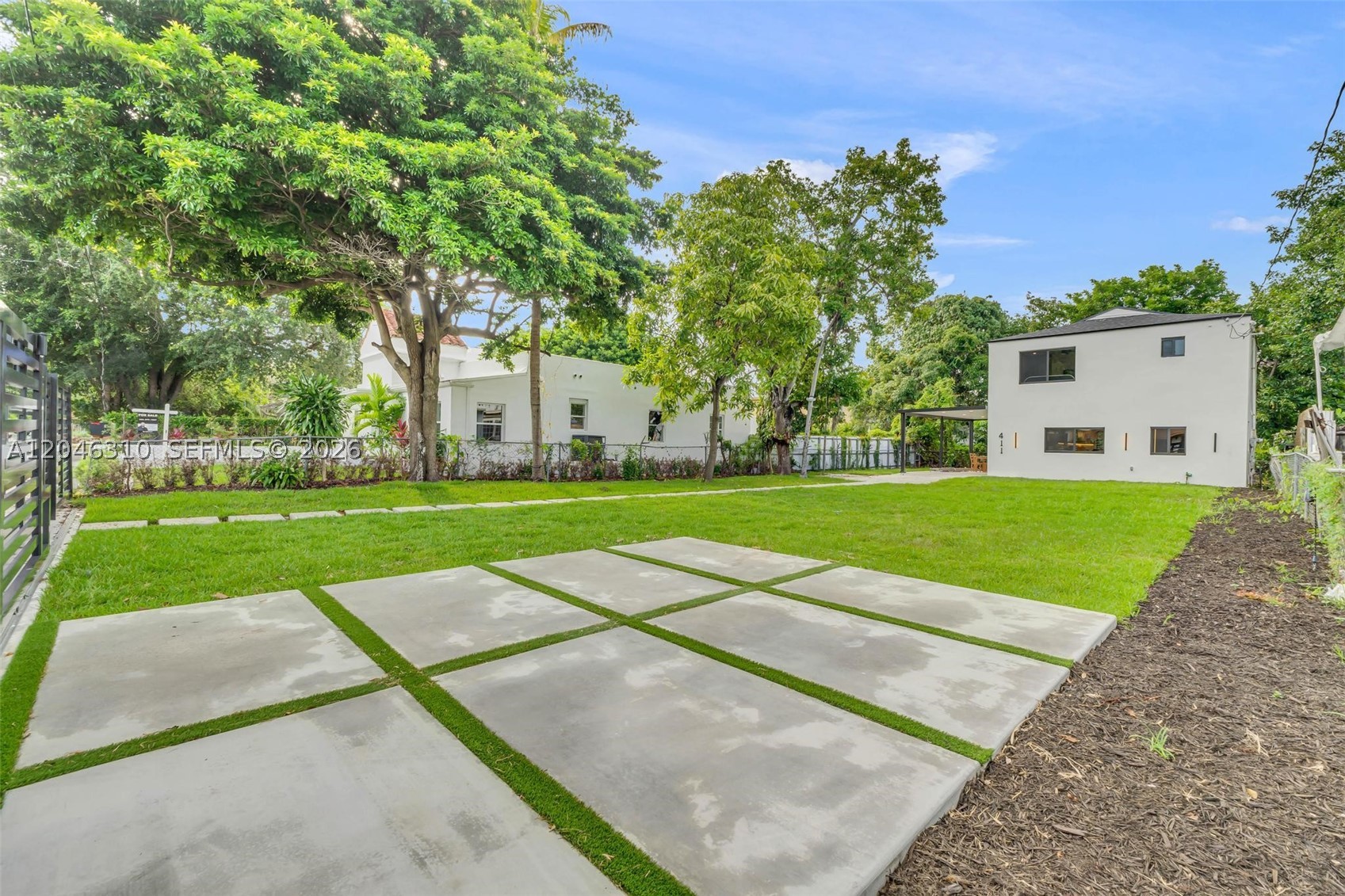 COLLEGE PARK - Residential