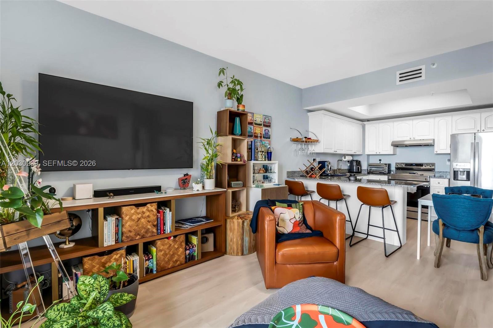 CORAL PLAZA OF MIAMI COND - Residential Lease