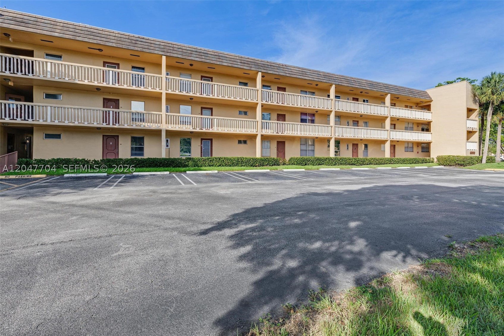 BERMUDA CLUB ONE CONDO - Residential