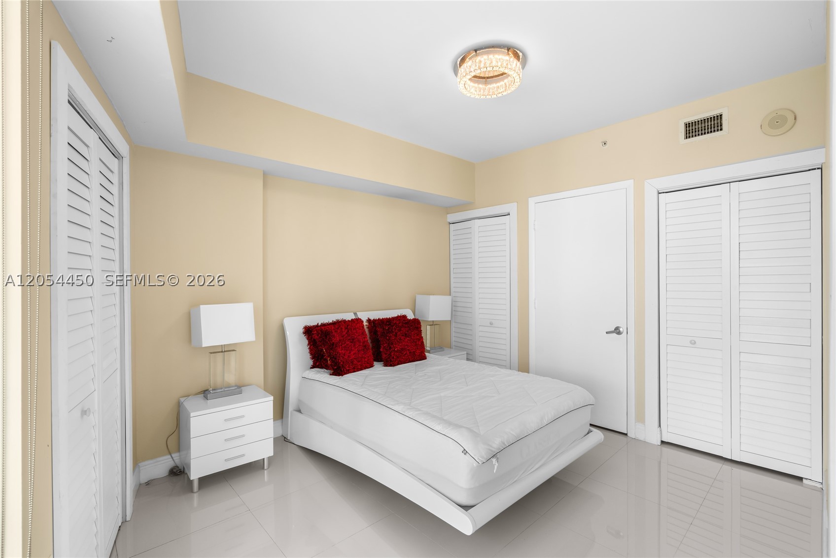 WIND CONDO - Residential Lease