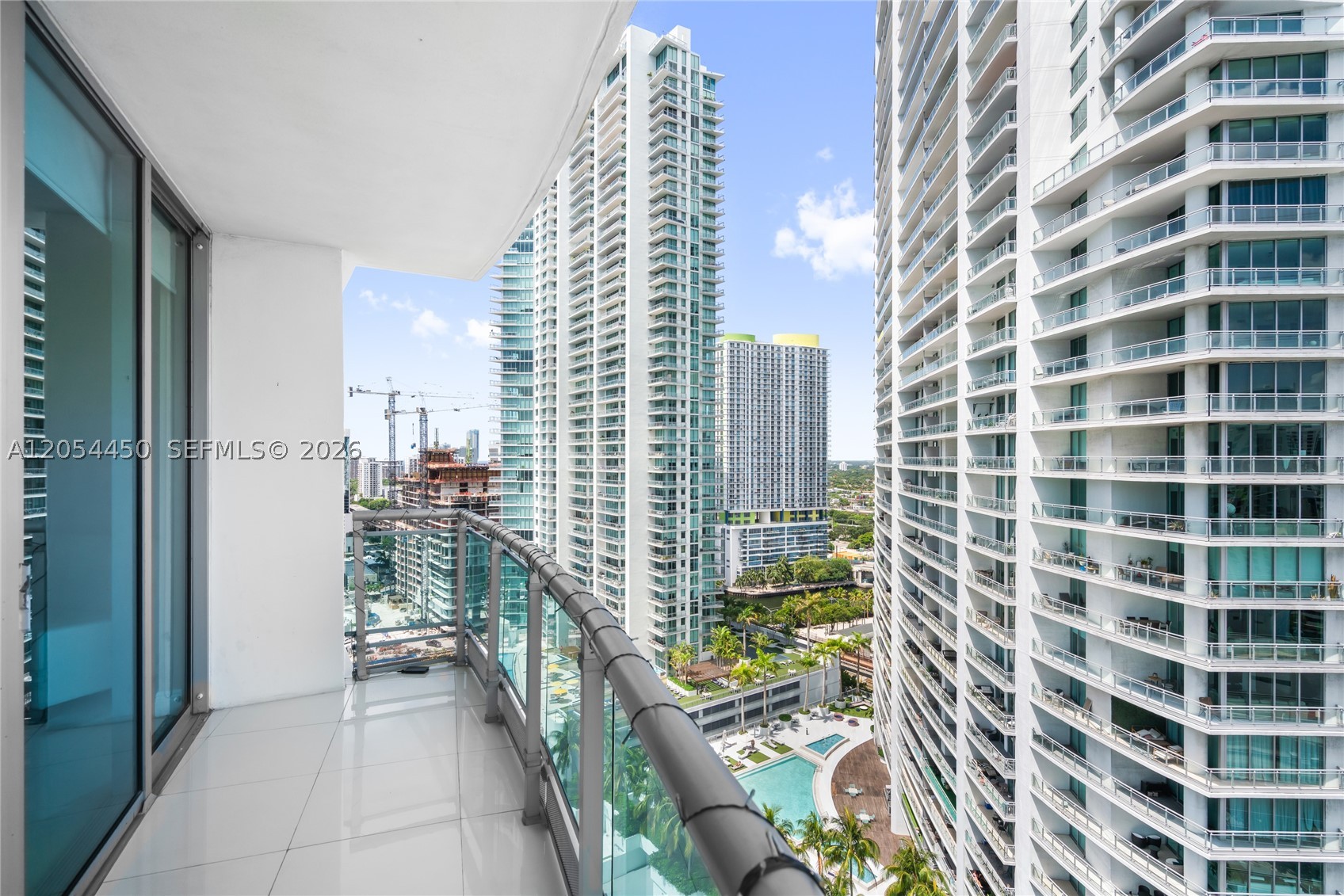 WIND CONDO - Residential Lease