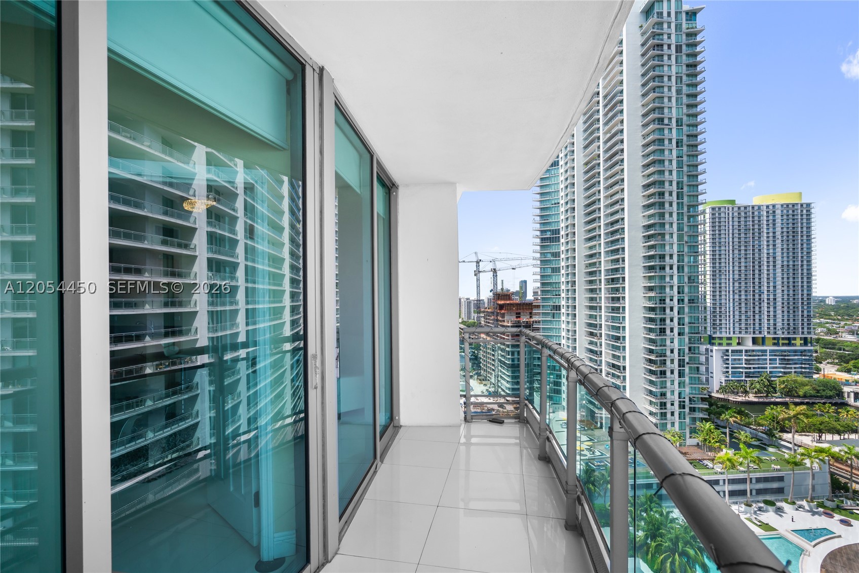 WIND CONDO - Residential Lease