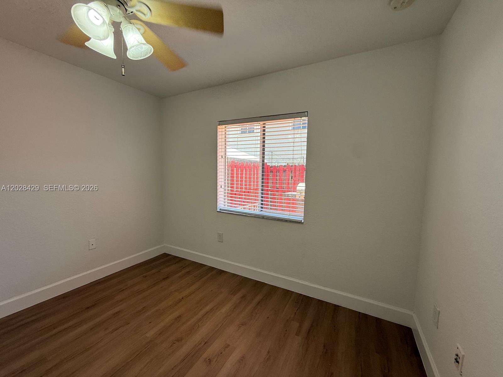 IBIS VILLA AT MIAMI GARDE - Residential