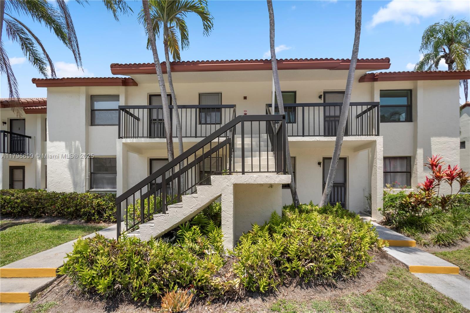 BOCA PALMS CONDO I THRU I - Residential