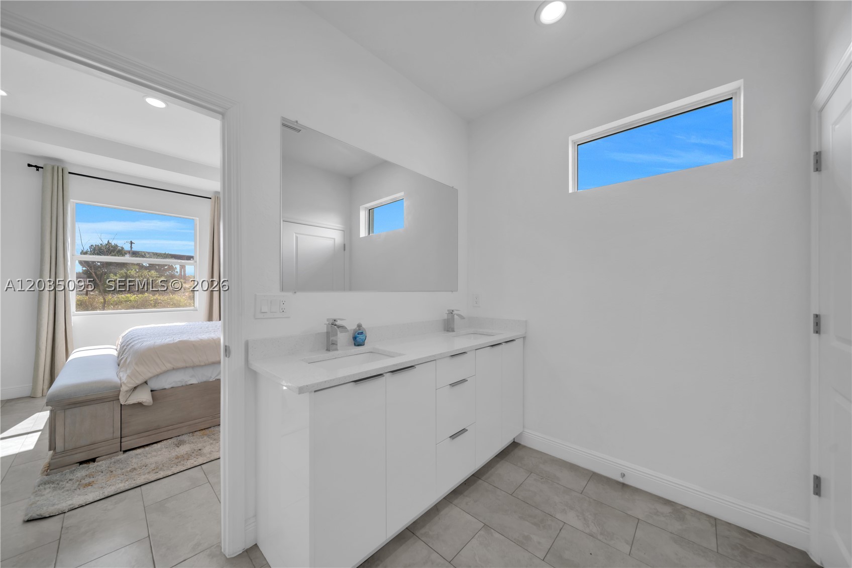 Port LaBelle - Residential