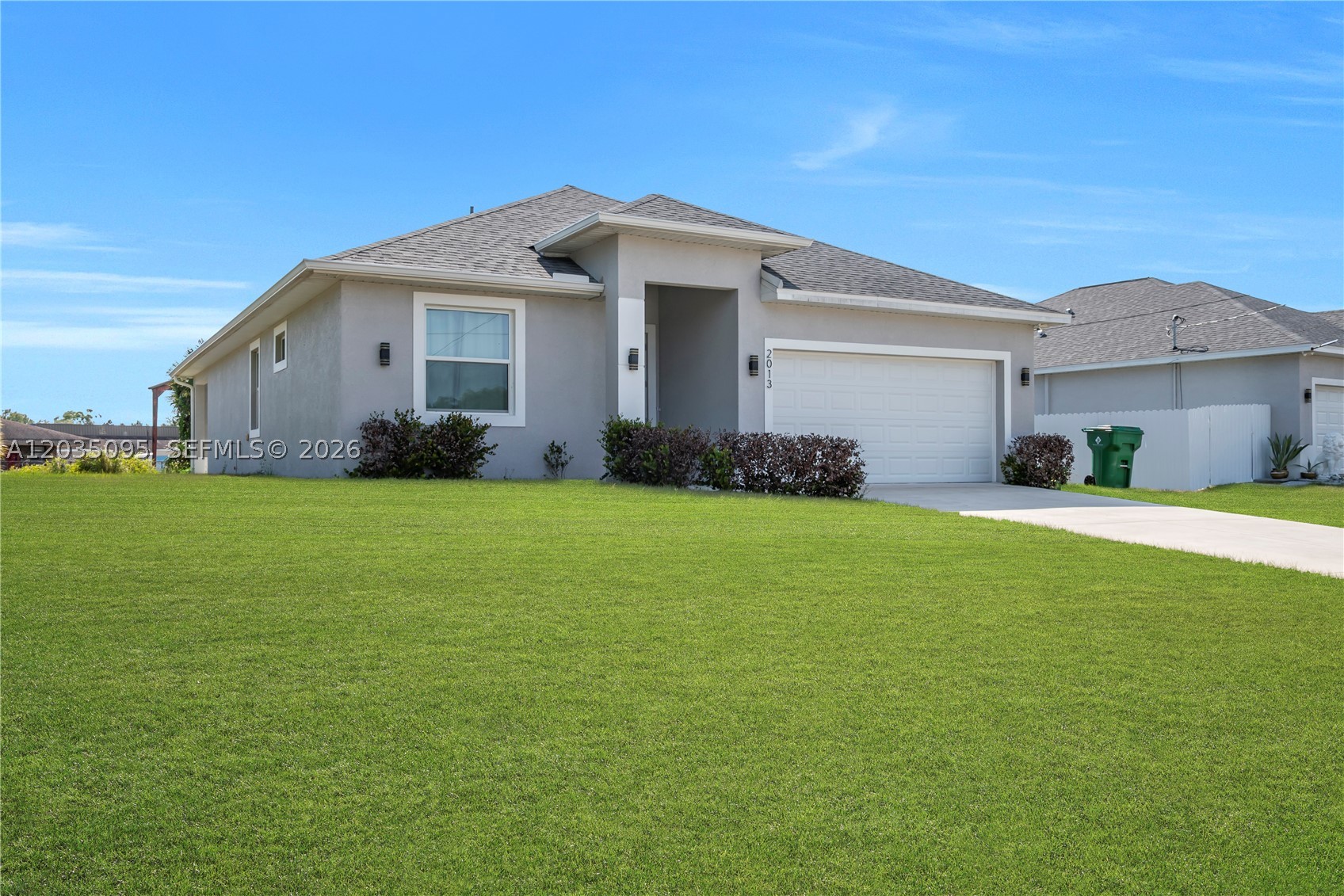 Port LaBelle - Residential