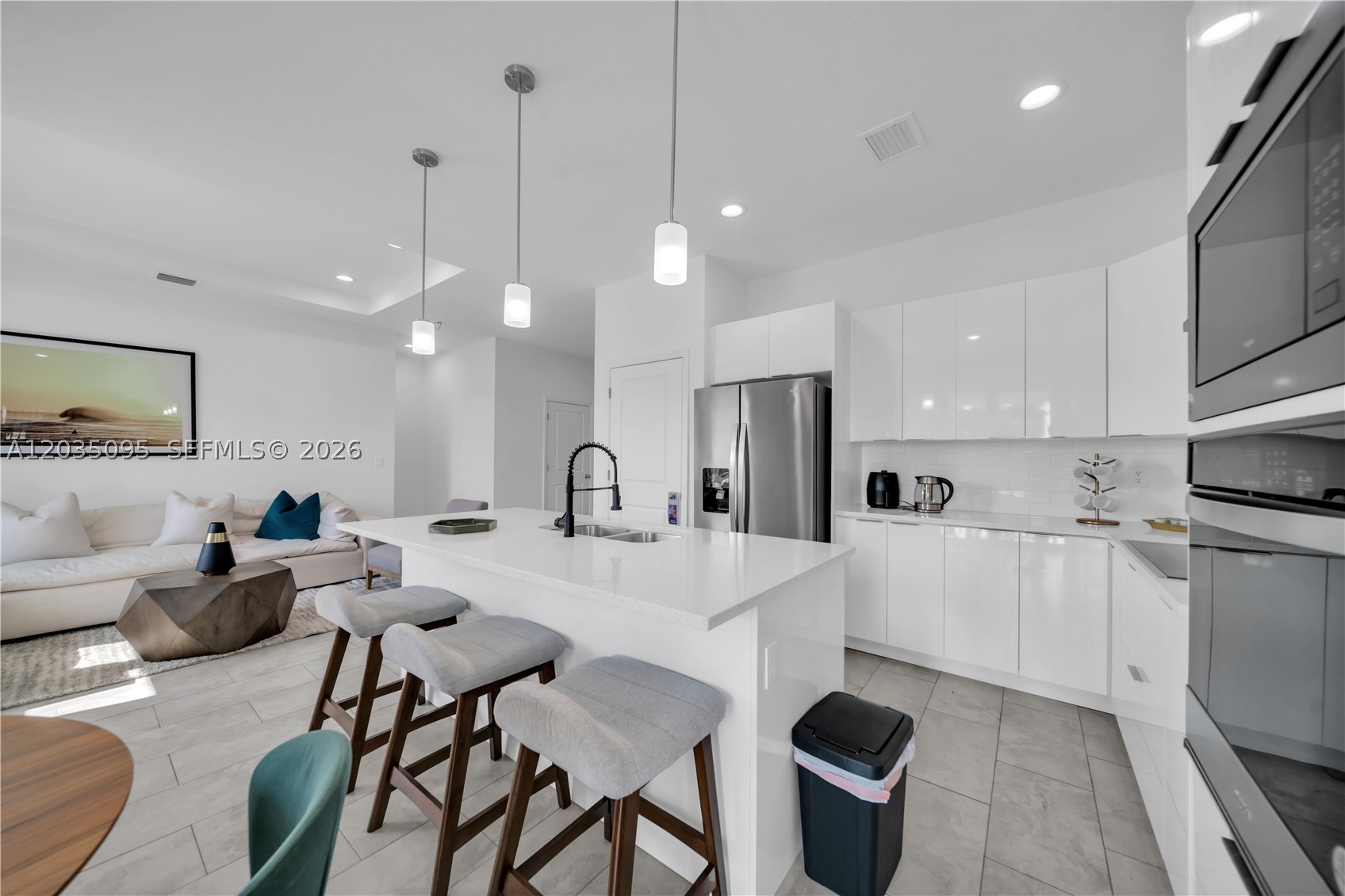 Port LaBelle - Residential