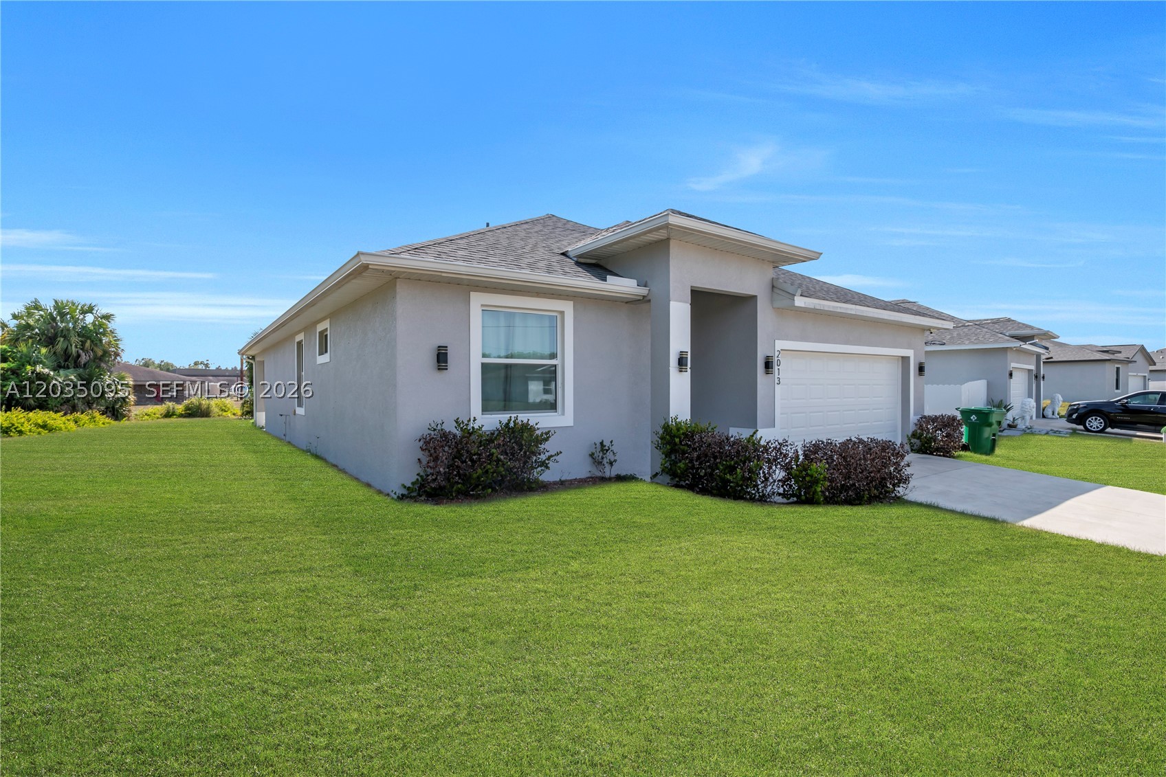 Port LaBelle - Residential