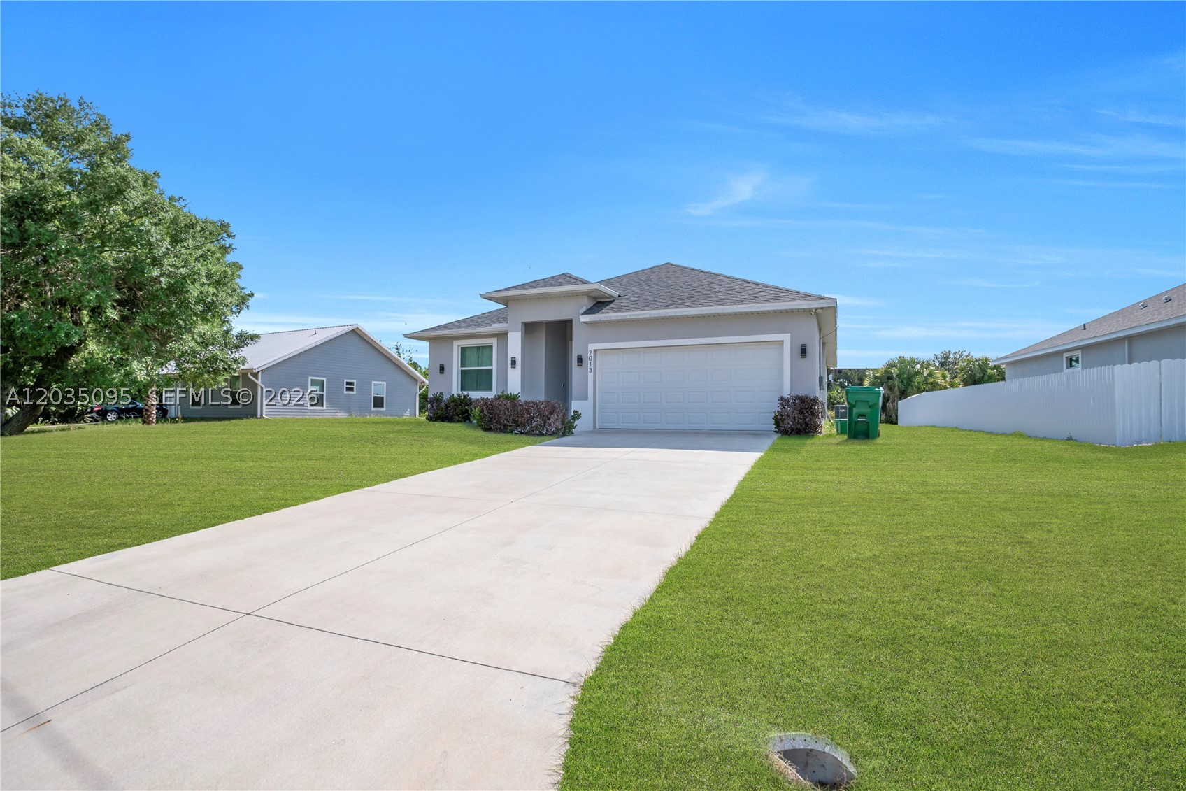 Port LaBelle - Residential