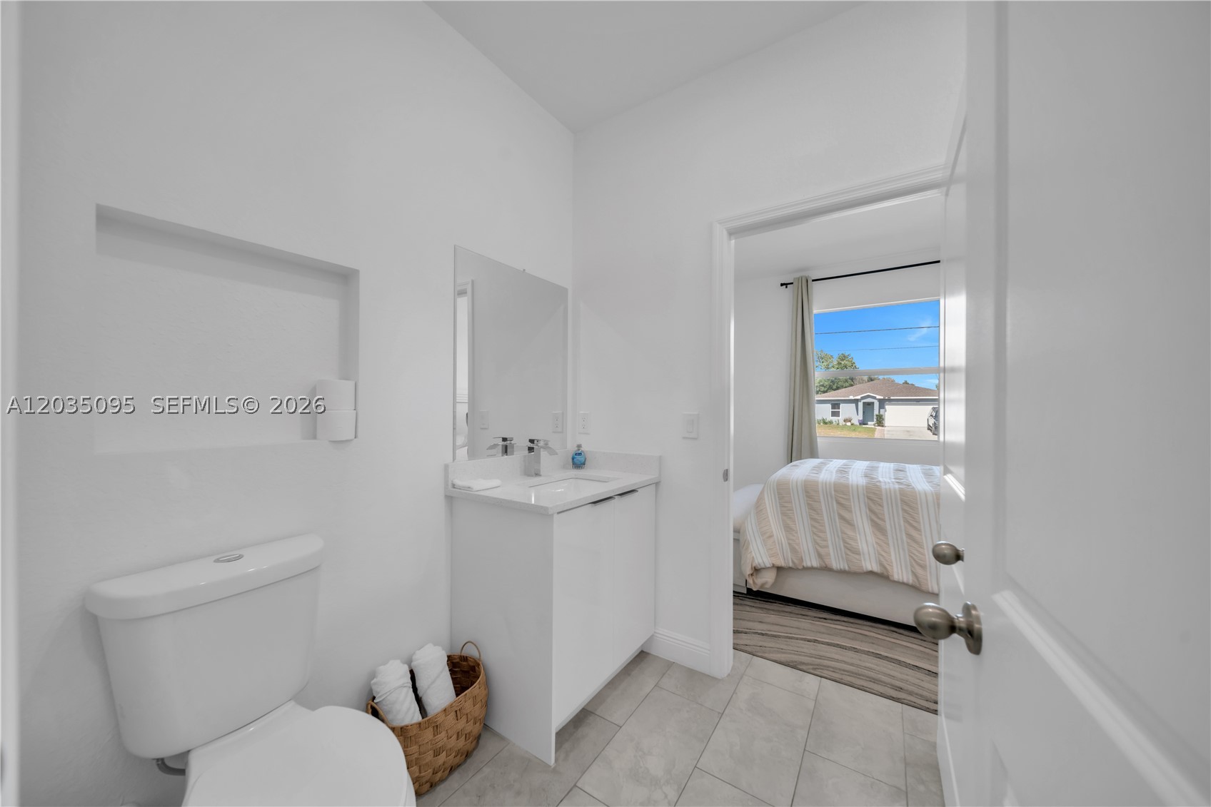 Port LaBelle - Residential