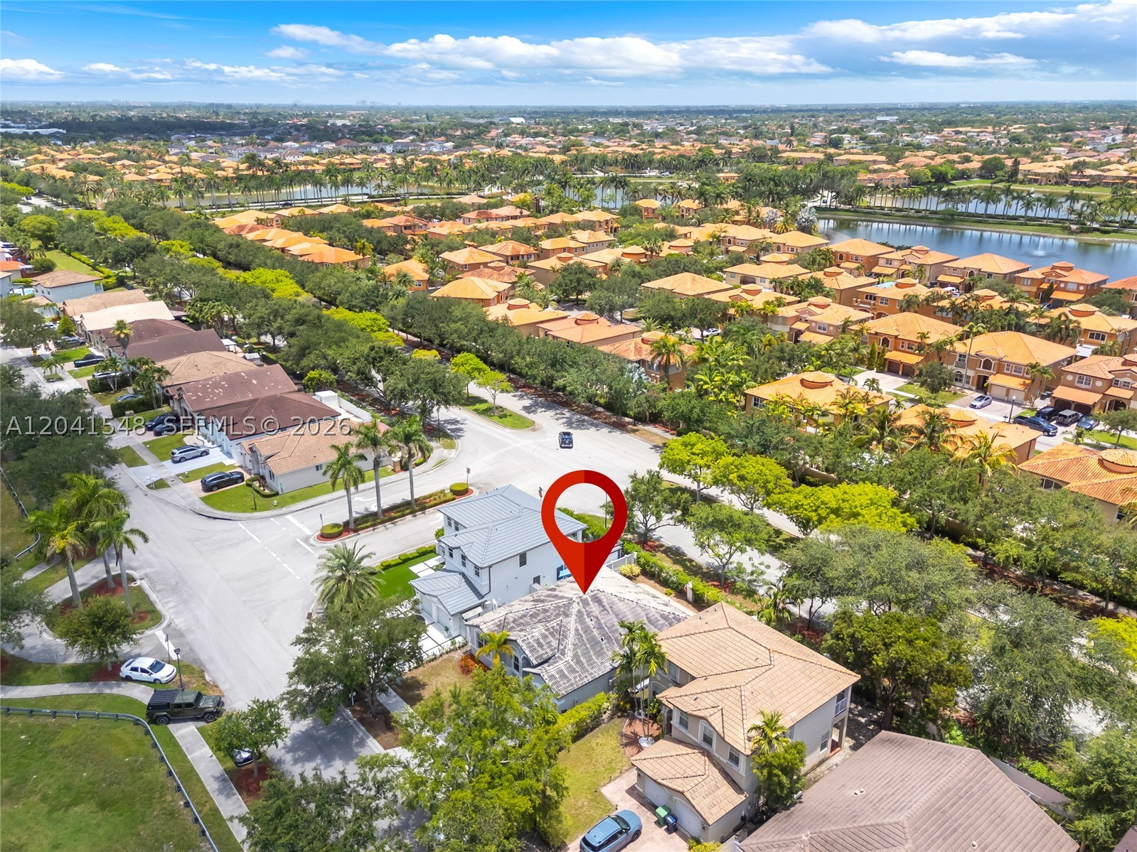 CENTURY ESTATES - Residential