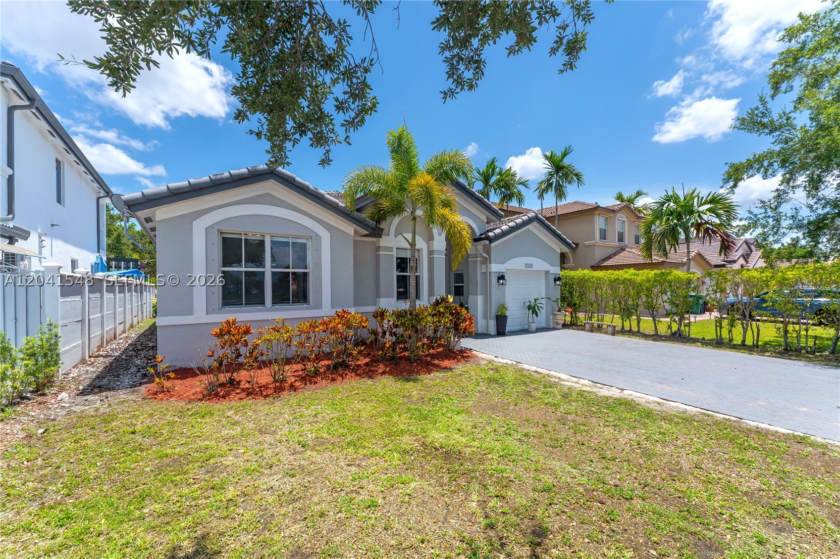 CENTURY ESTATES - Residential
