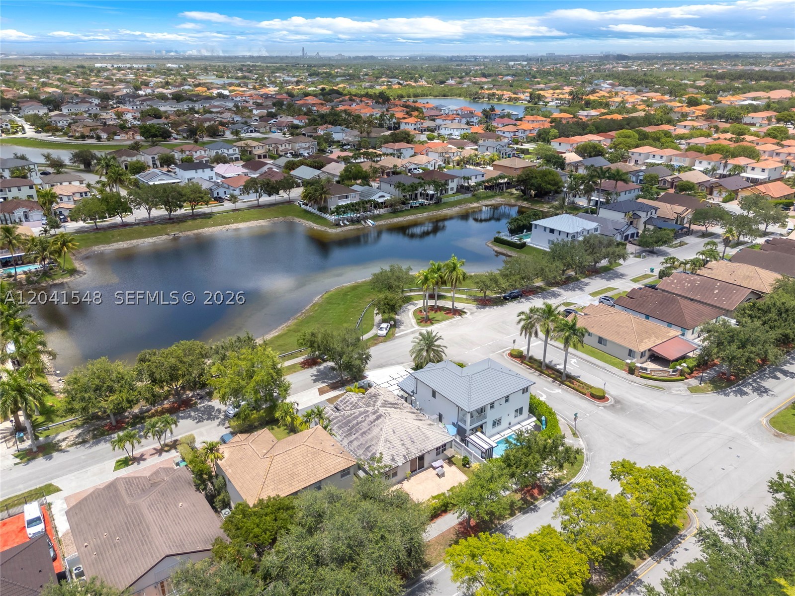CENTURY ESTATES - Residential