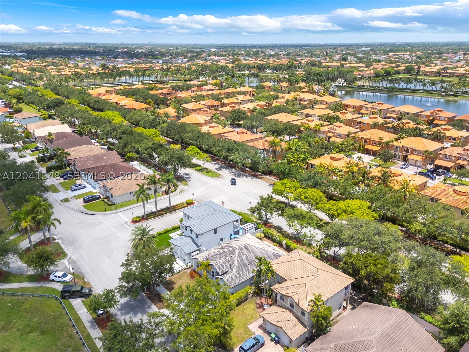 CENTURY ESTATES - Residential