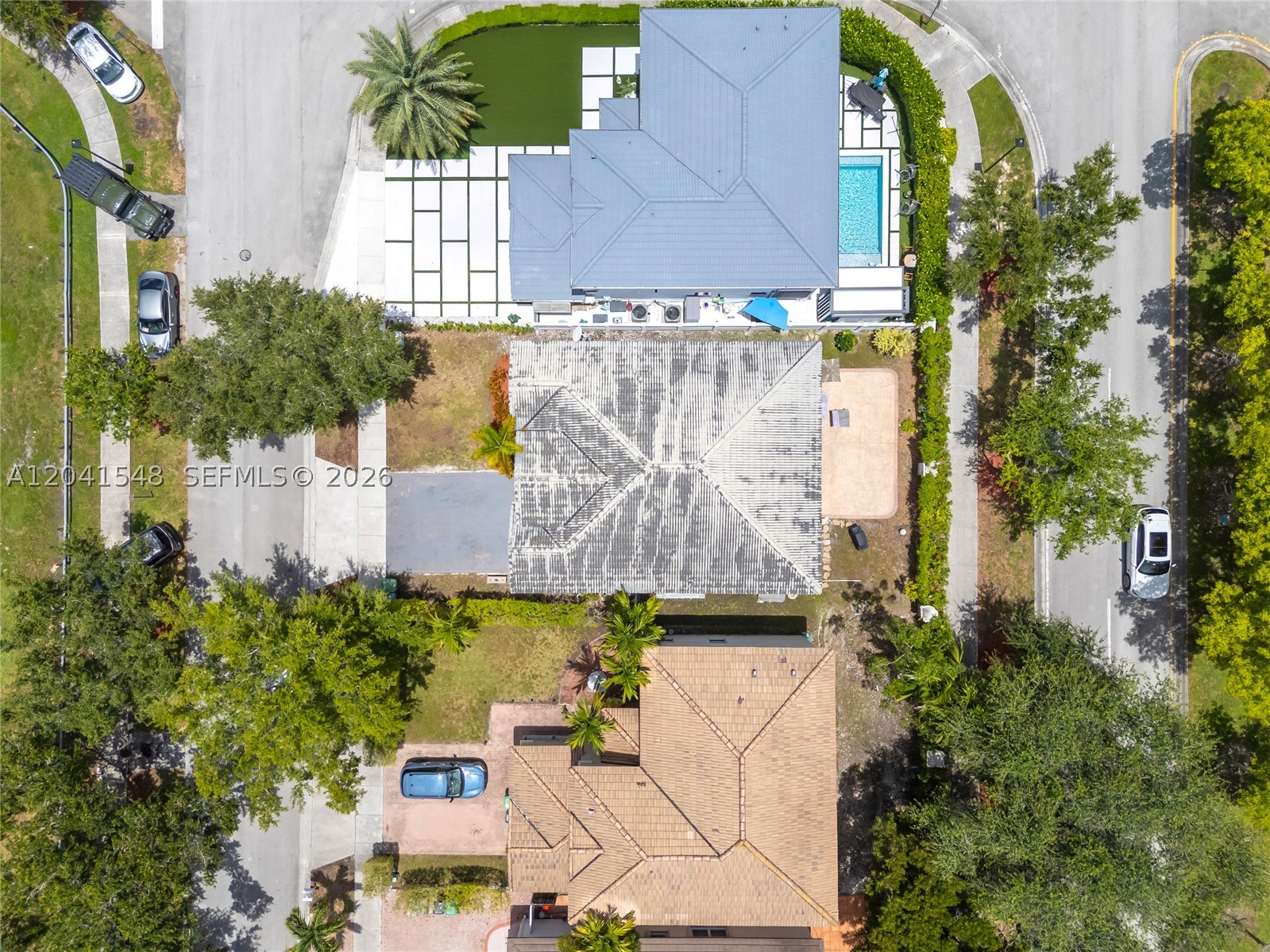 CENTURY ESTATES - Residential