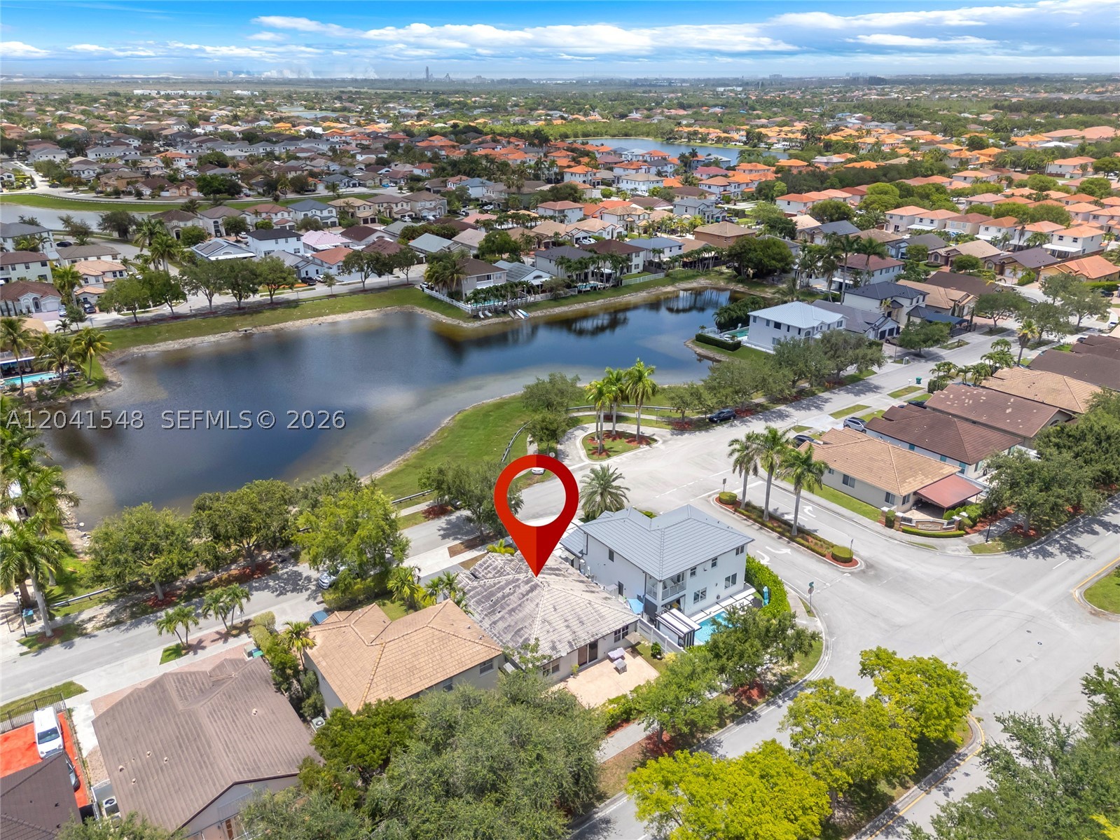 CENTURY ESTATES - Residential