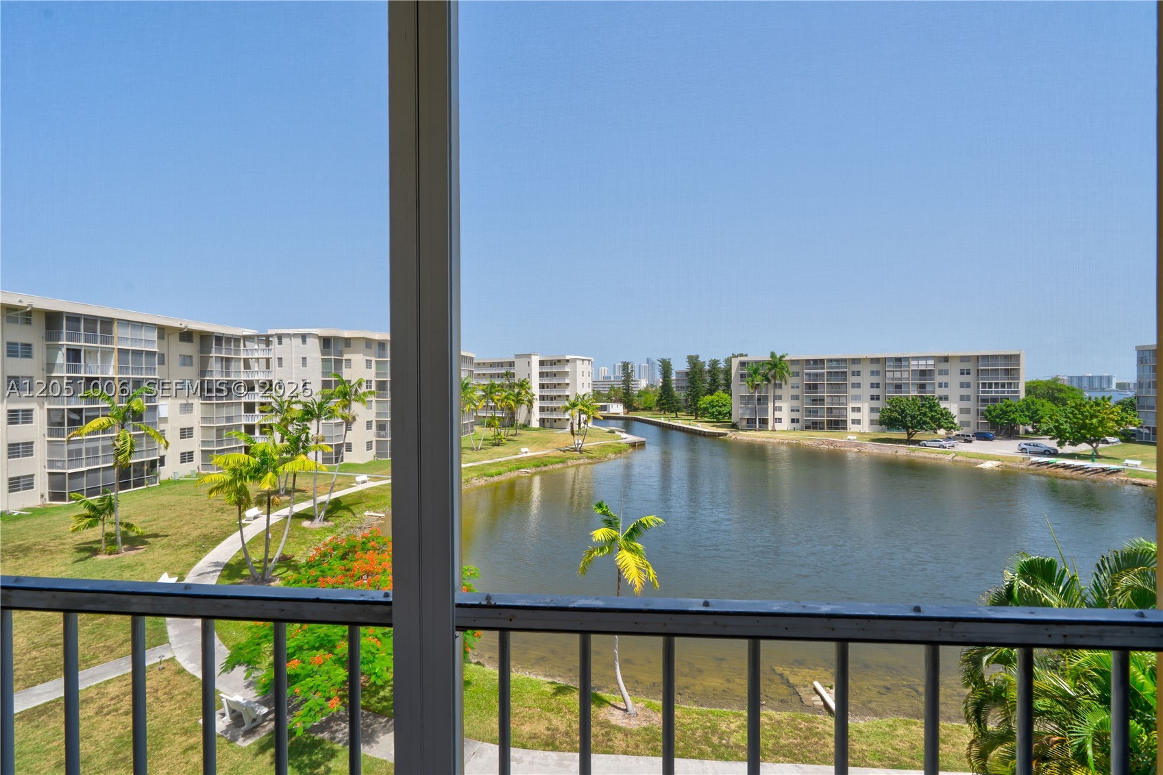 POINT EAST SEC II CONDO - Residential Lease